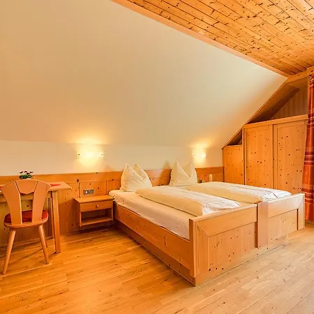 Feriegård Allesbauer - Familie Preis *