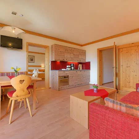 Agroturismo Allesbauer - Familie Preis *