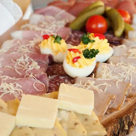 Agroturismo Allesbauer - Familie Preis