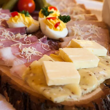 Agroturismo Allesbauer - Familie Preis Trebesing